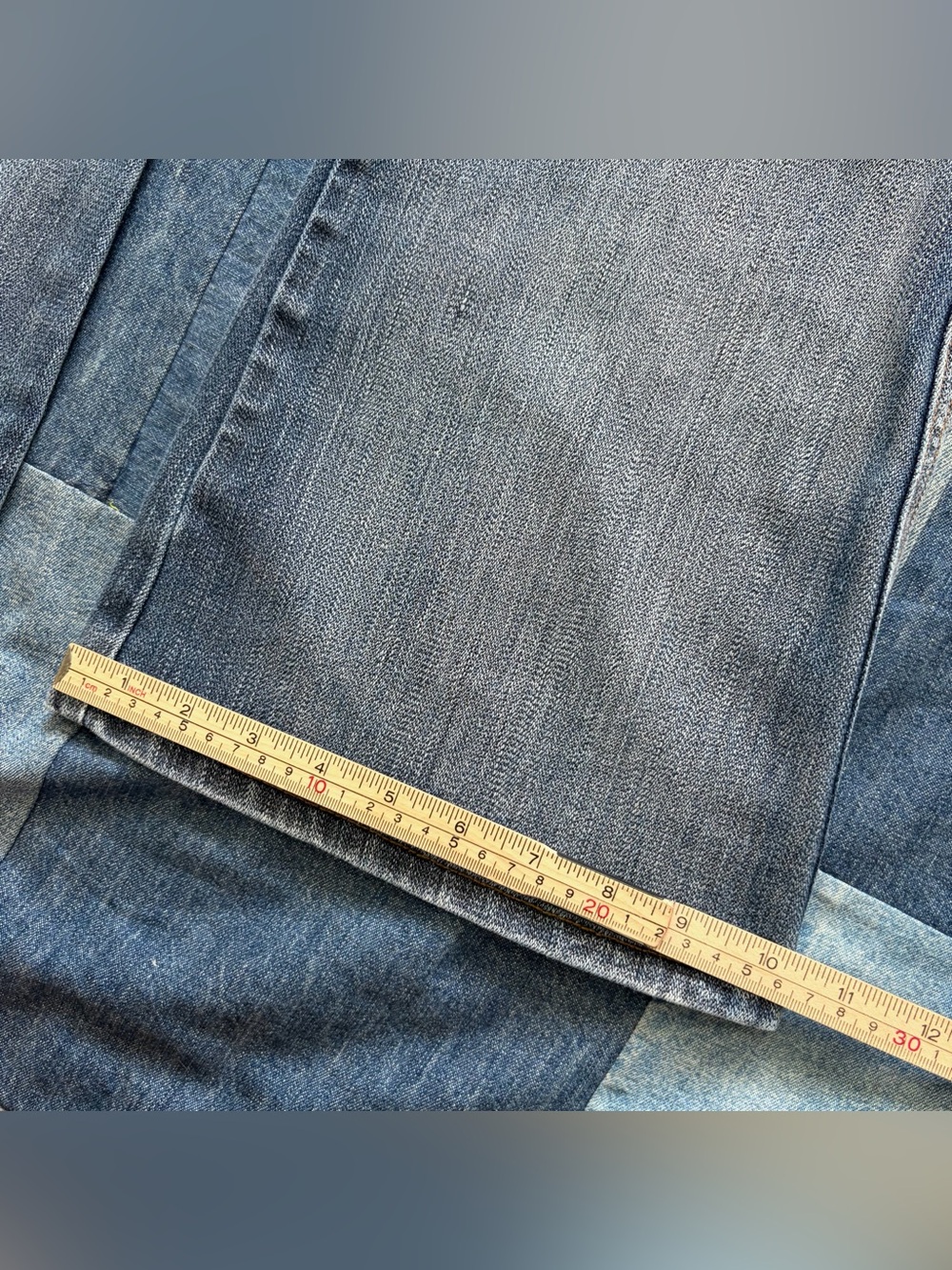 jeans